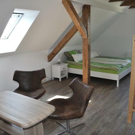 Gaestehaus Am Wald Oschersleben Buitenkant foto
